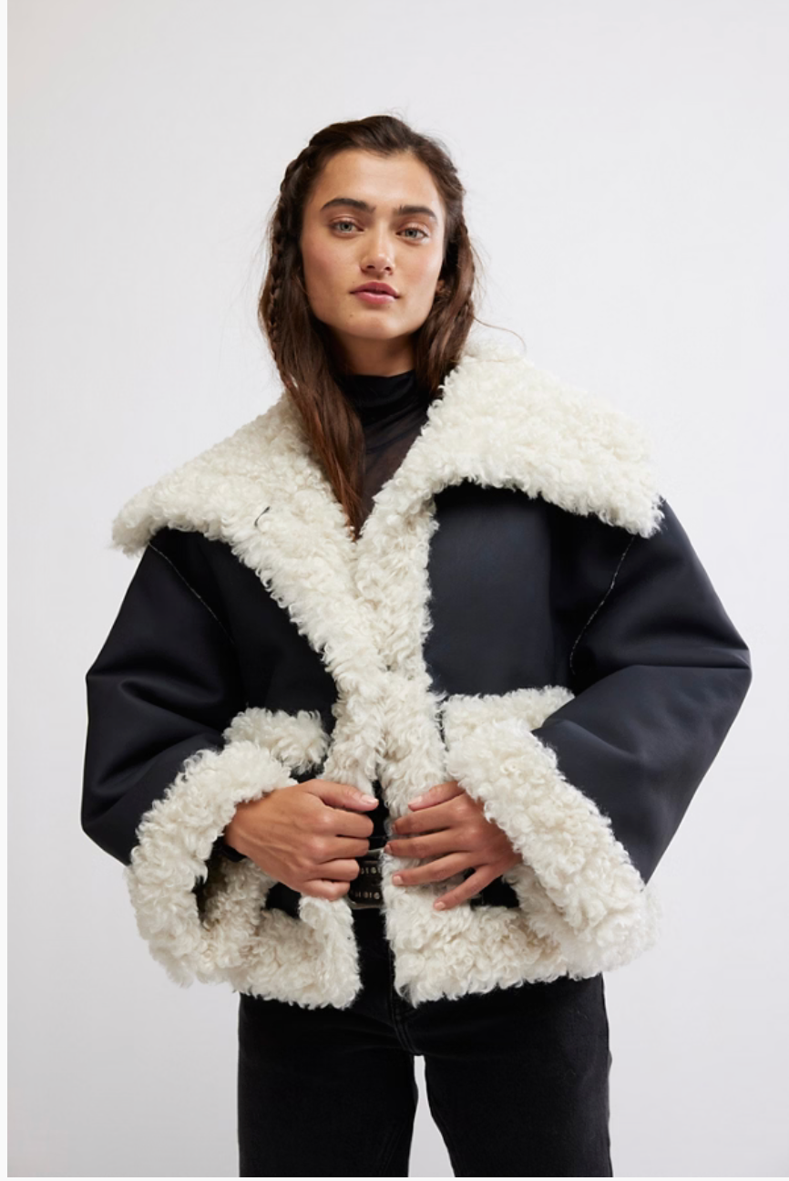 KIKI SHERPA JACKET