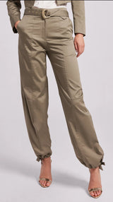 BRANDI GARABDINE PANTS - The Closet